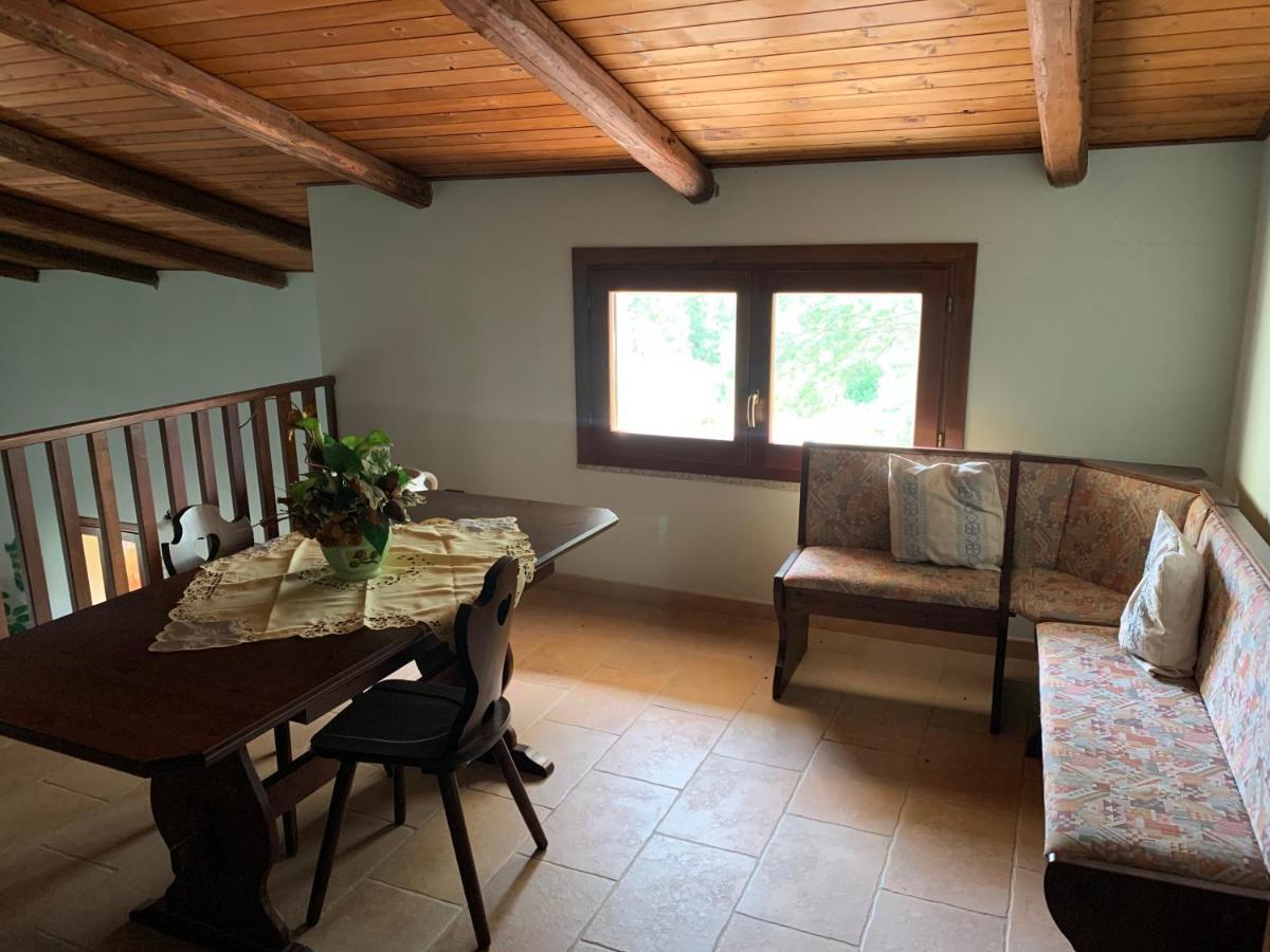 Agriturismo Terra Noas Villaurbana Extérieur photo